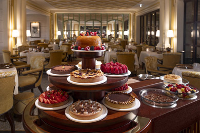 Metropole Chariot tartes et douceurs Les Ambassadeurs by Christophe Cussac StudioPhenix (2)