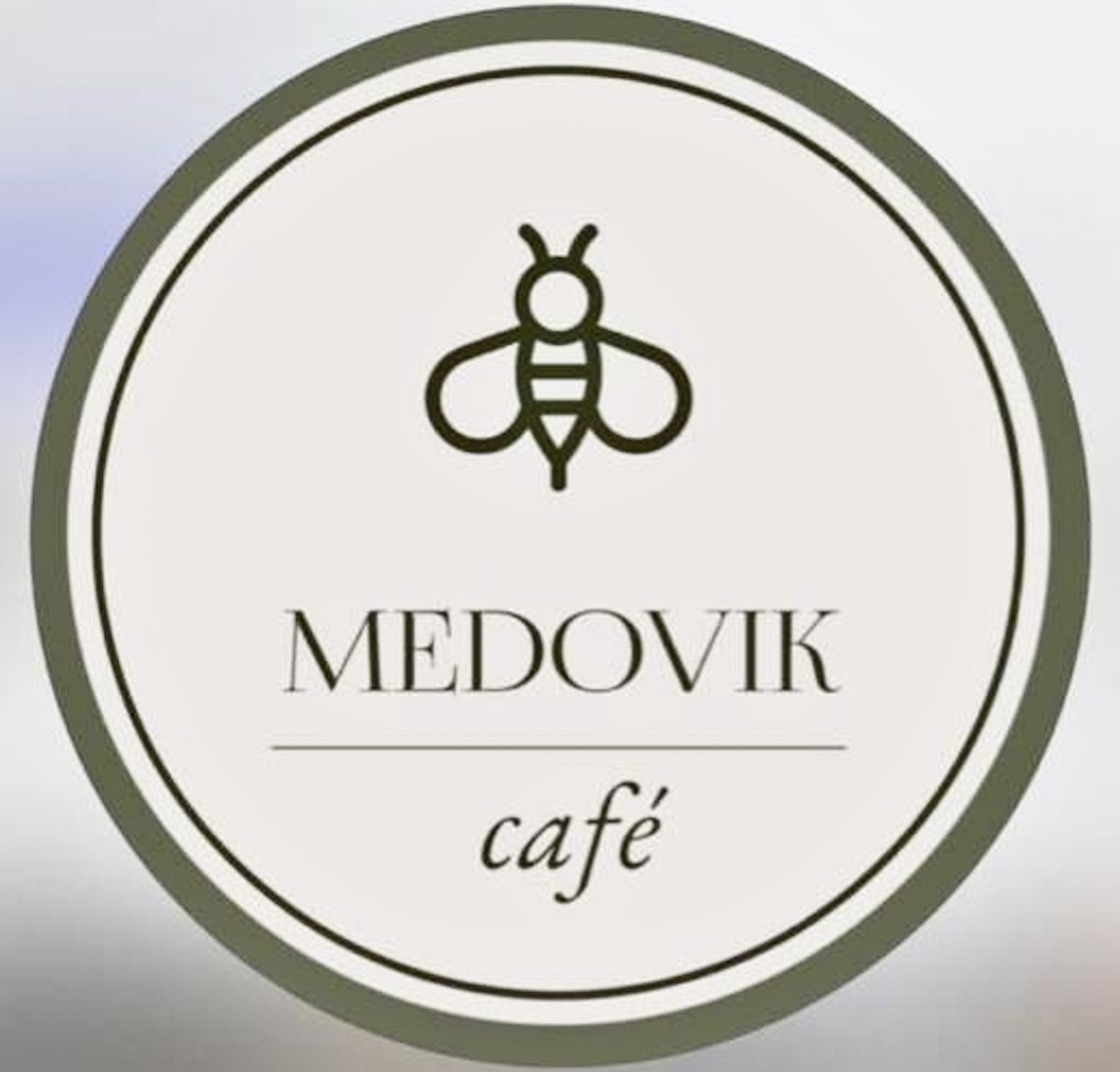 Medovik:логотип
