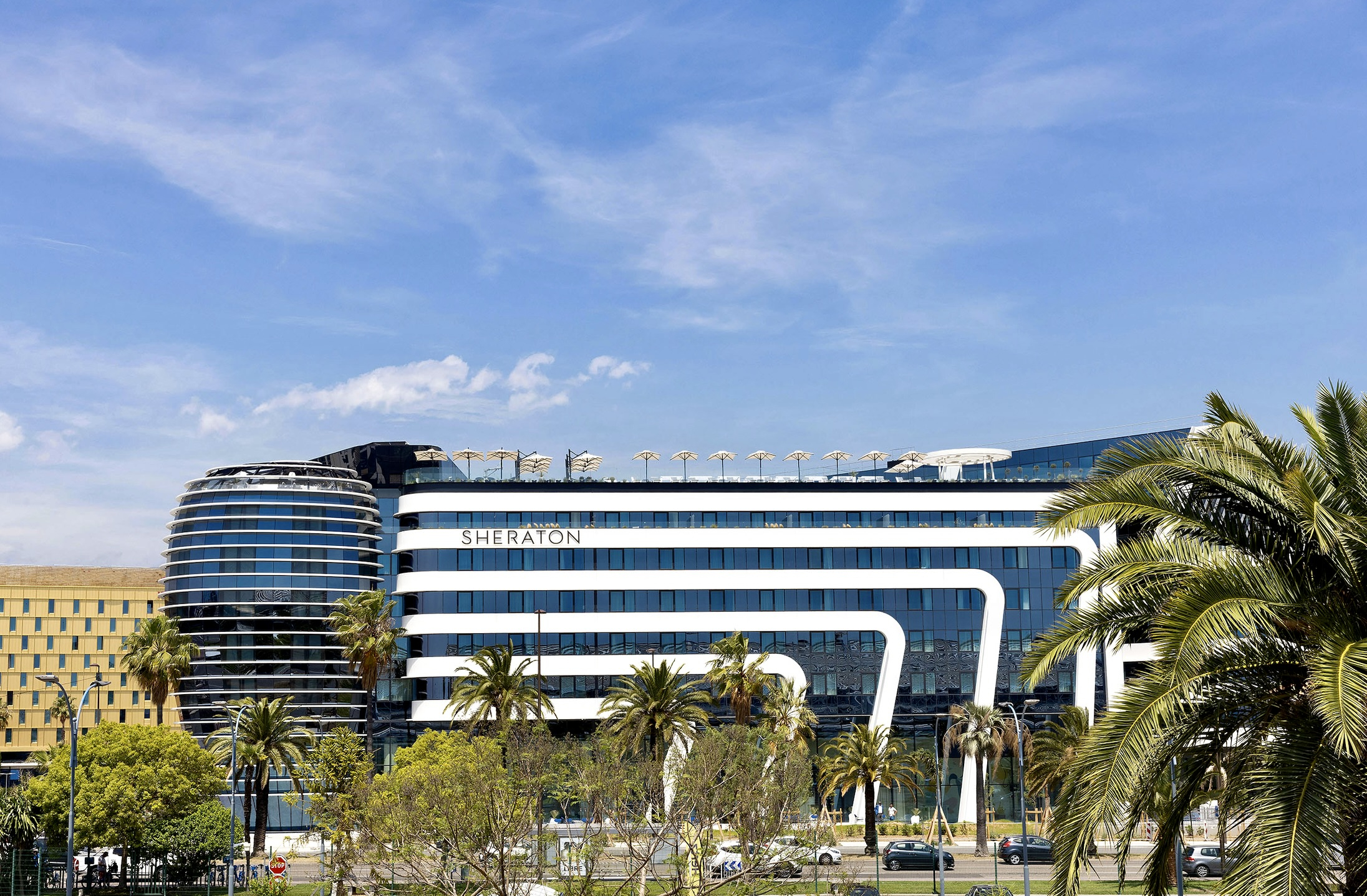 НОВЫЙ ОТЕЛЬ SHERATON NICE AIRPORT