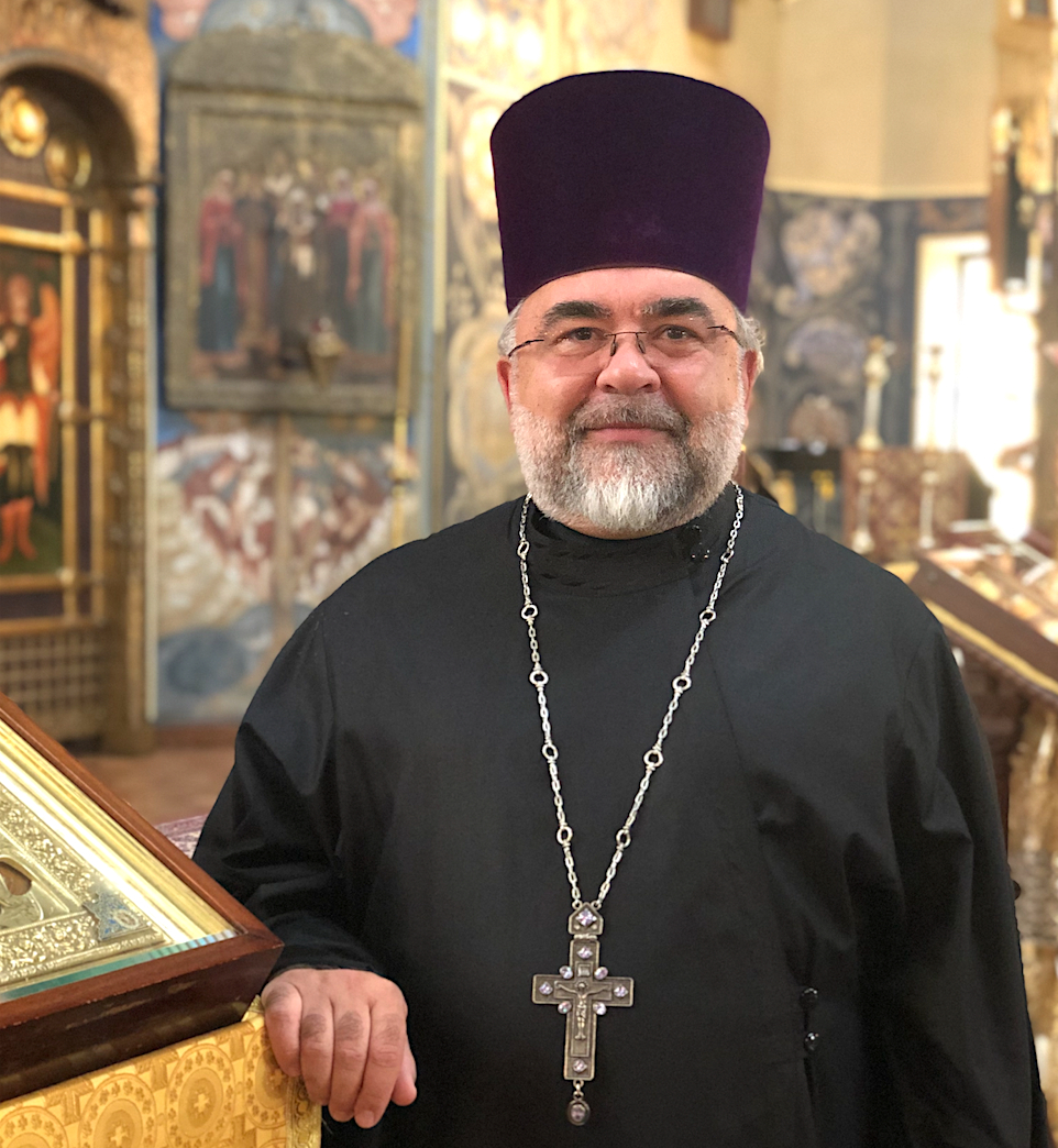 Чем живет приход в Монако?